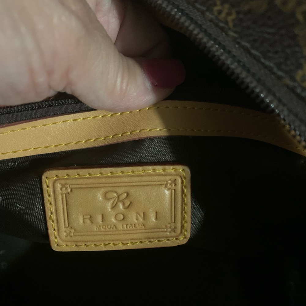 RIONI SATCHEL (Italian) - Picture 4 of 16
